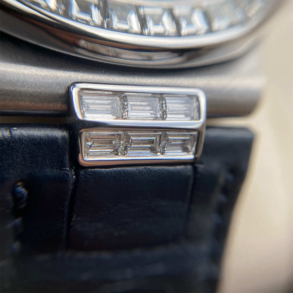 Patek Philippe Nautilus Watch – 5724G-001 - Image 5